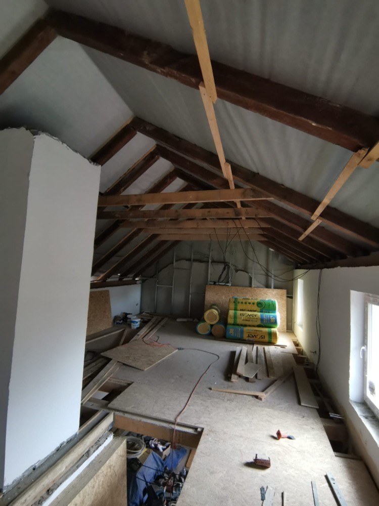 Rodinný dům Panoší Újezd – kompletní rekonstrukce - foto 44